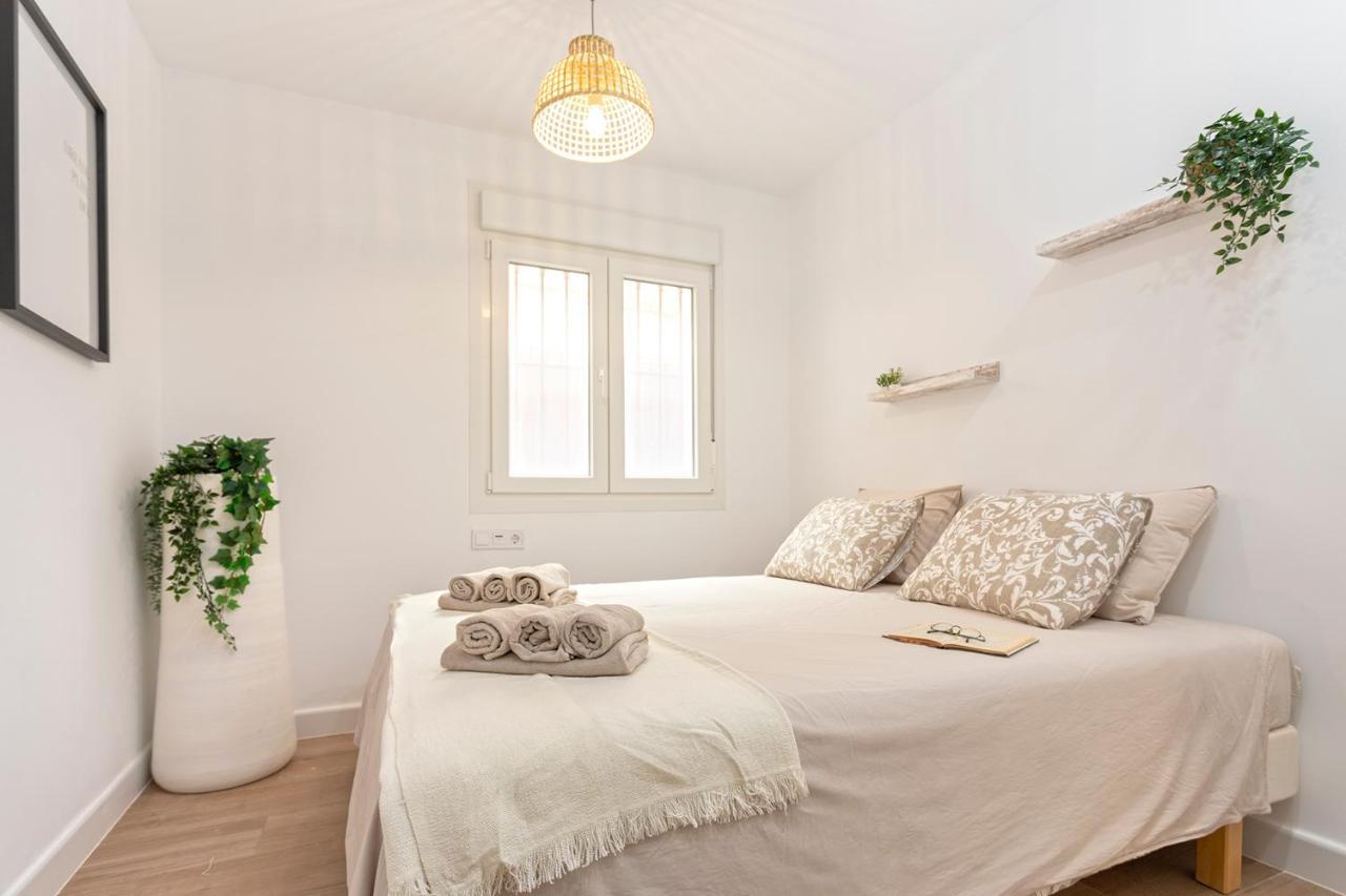 Malgi Apartment - Malaga City Centre エクステリア 写真